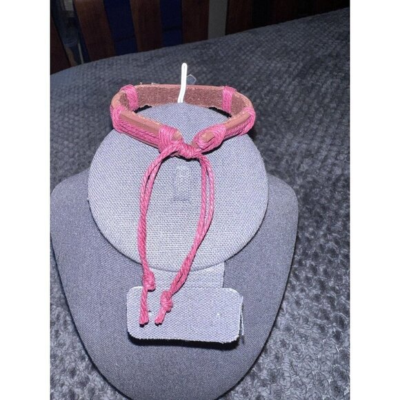 Christian Cuff Bracelet ANTIQUE SILVER CROSS Leather Adjustable Strap Set - Picture 9 of 9